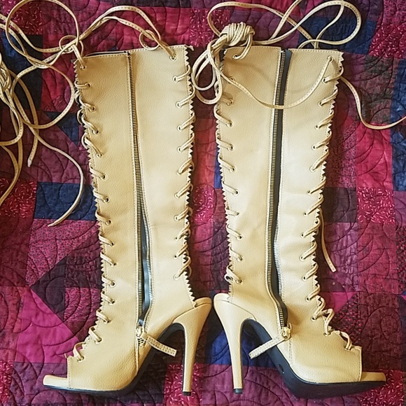 Giuseppe Zanotti Design tan peep toe lace up boots - Picture 6 of 8